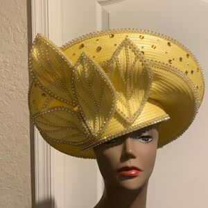 Elegant Yellow Hat with Pearl Accents
